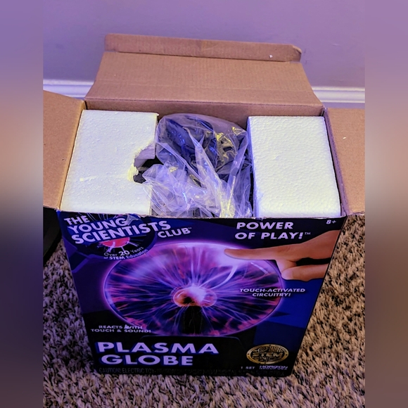 The Young Scientists Club Plasma Globe - Picture 2 of 5